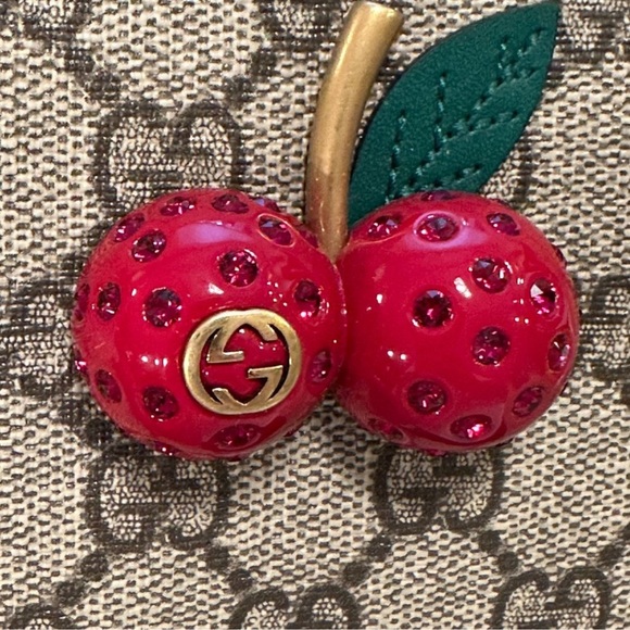 Gucci GG Supreme Canvas Zip Around Wallet with Cherries - Picture 9 of 14